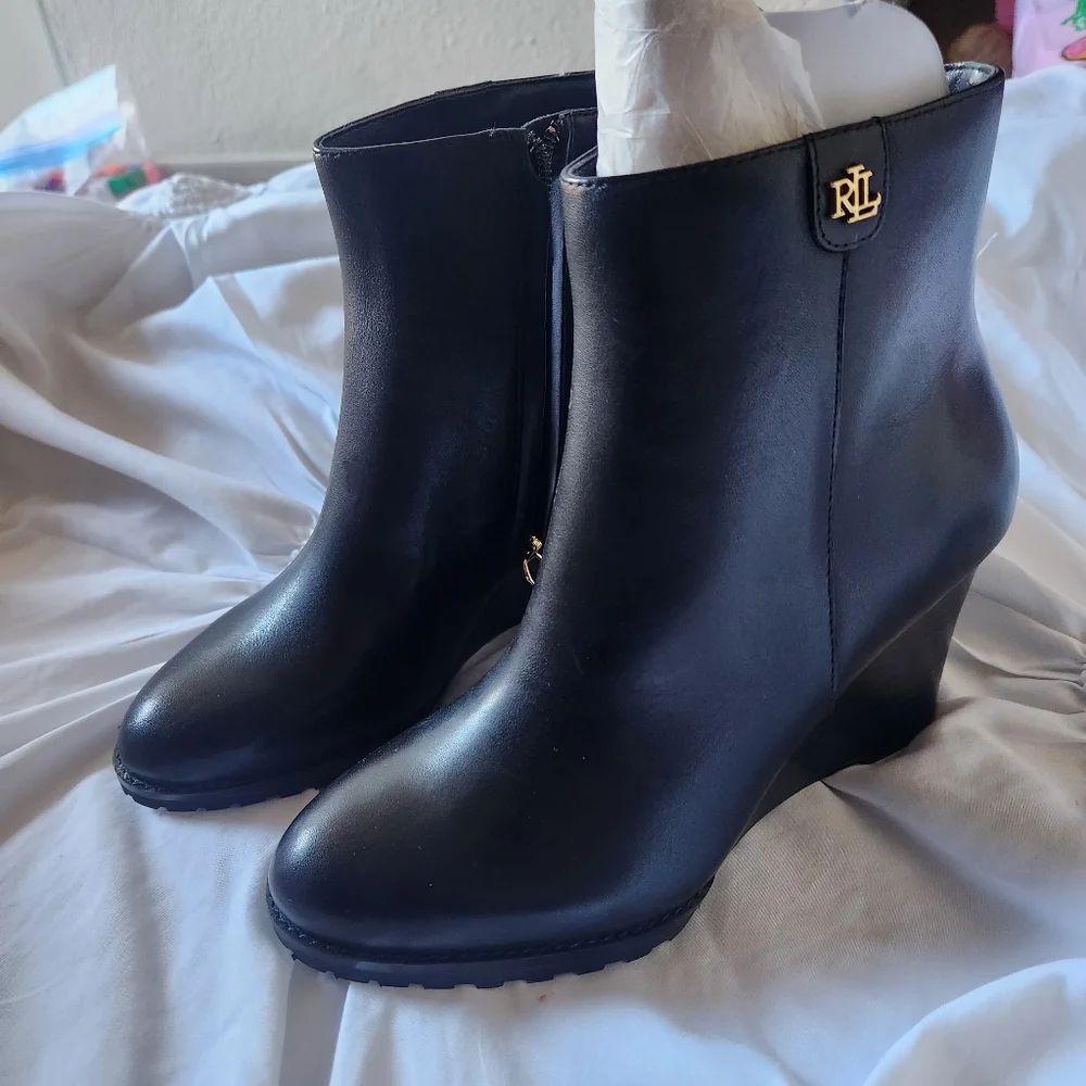 Lauren Ralph Lauren Shaley Wedge Ankle boots in black leather size 6B - Picture 11 of 11